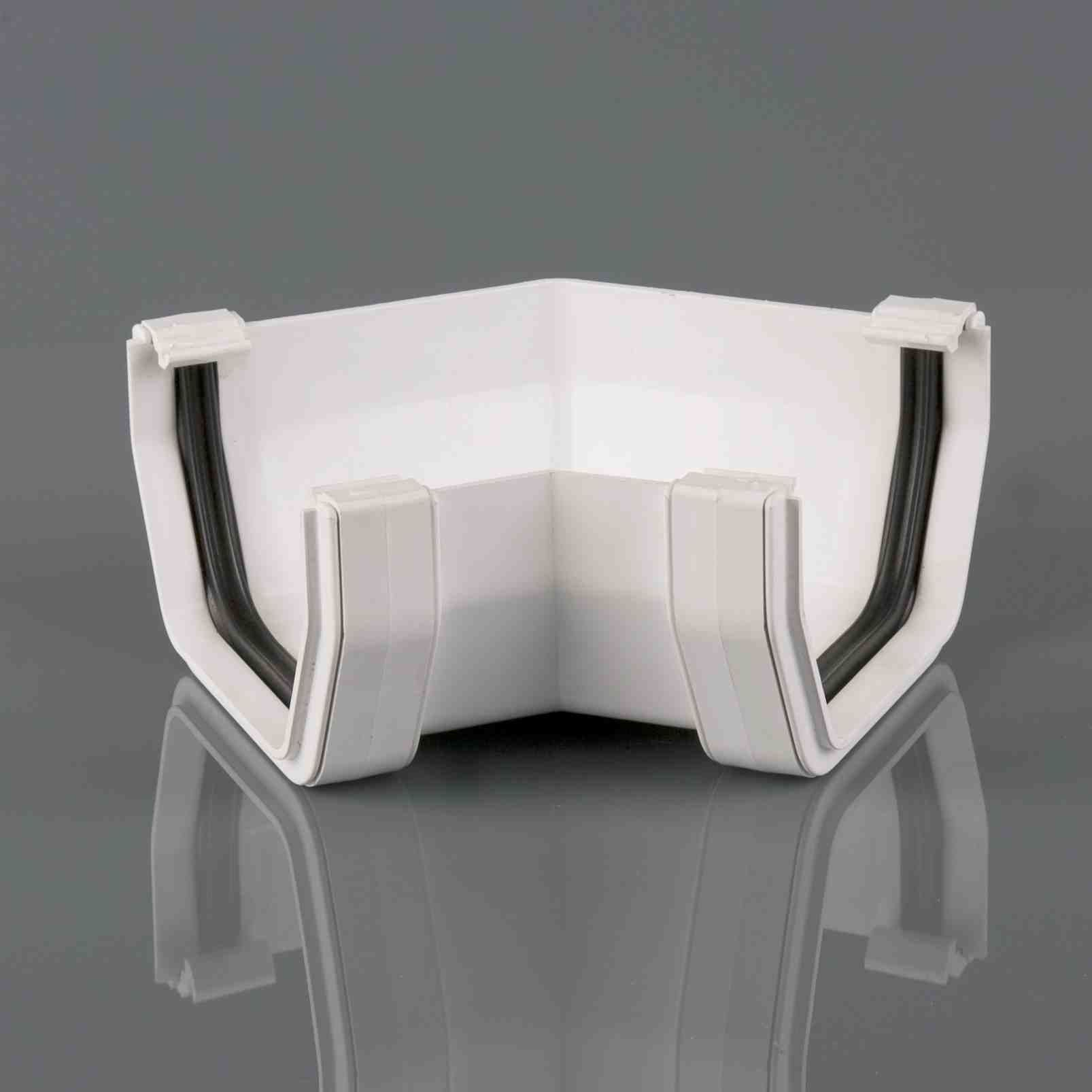 BR059A - Sq 114mm 135 Deg Gut.Angle - Arctic White - Image 1