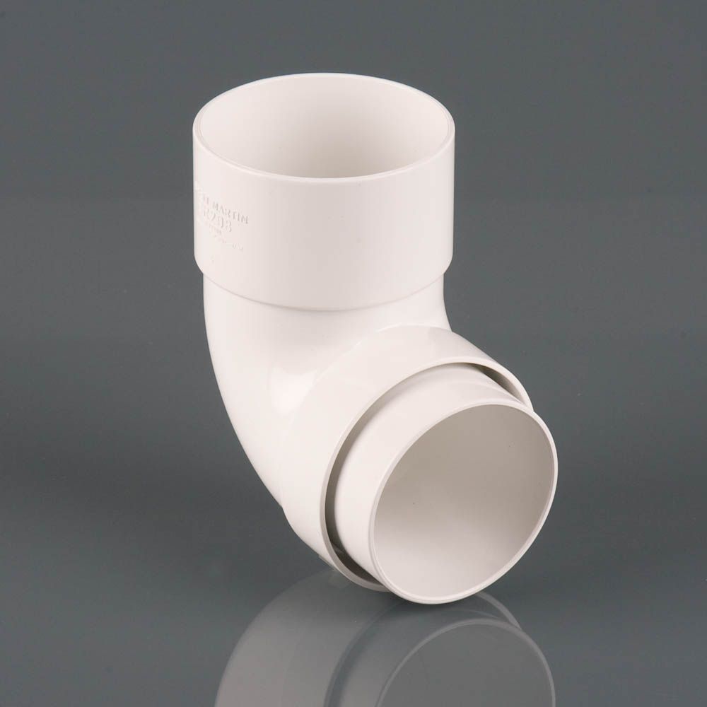 BR209A - 68mm Round Downpipe 112.5 Deg Bnd - Arctic White - Image 1