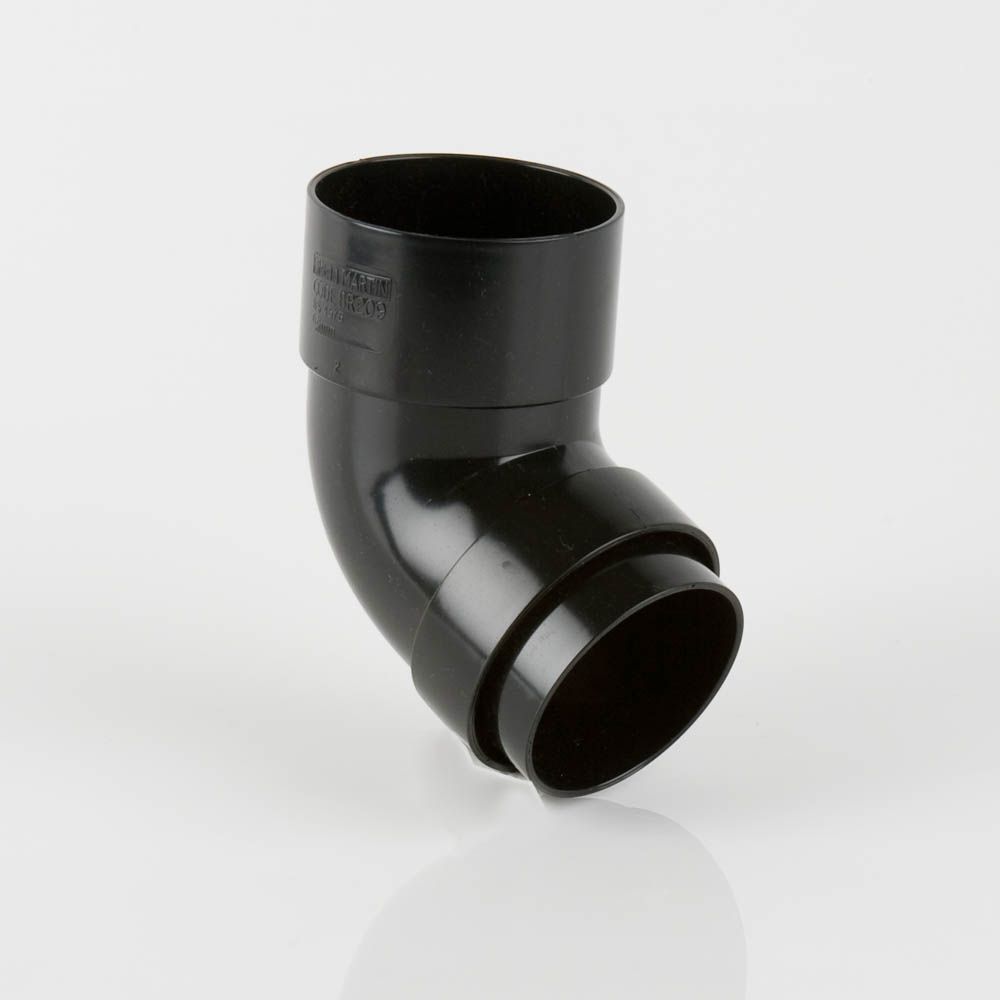 BR209B - 68mm Round Downpipe 112.5 Deg Bnd - Black - Image 1