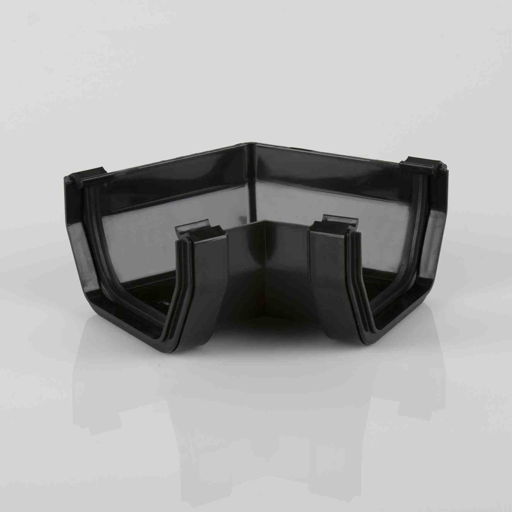 BR058/120B - Squarestyle 114mm 120 Deg Gut.Ang - Black - Image 1