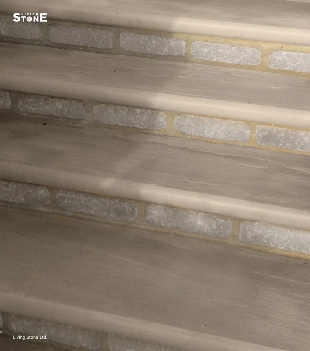 Sandstone Bullnose Steps - Mint 600x350x50mm - Image 1