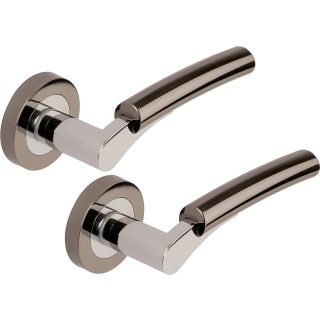 Pcp/Blk Nickel Ultimo Lever On Round Rose Passage Set - Boxe